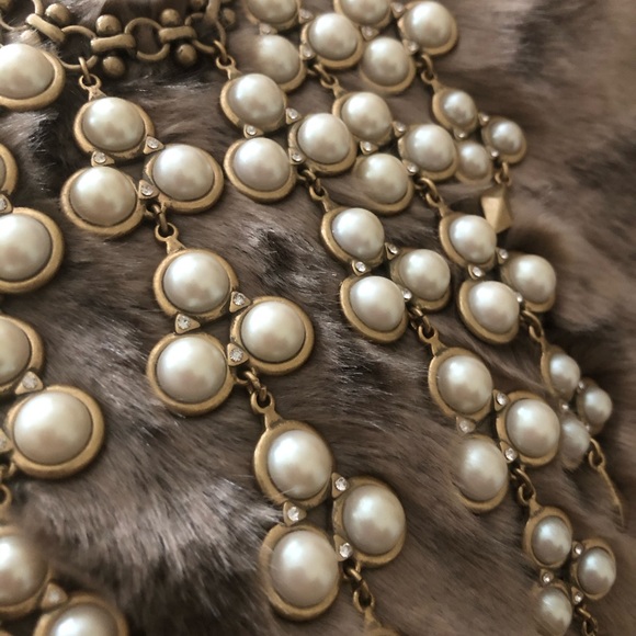 Gorgeous Stella and Dot pearl necklace. - Picture 2 of 5